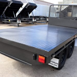 3500kg flat top trailer
