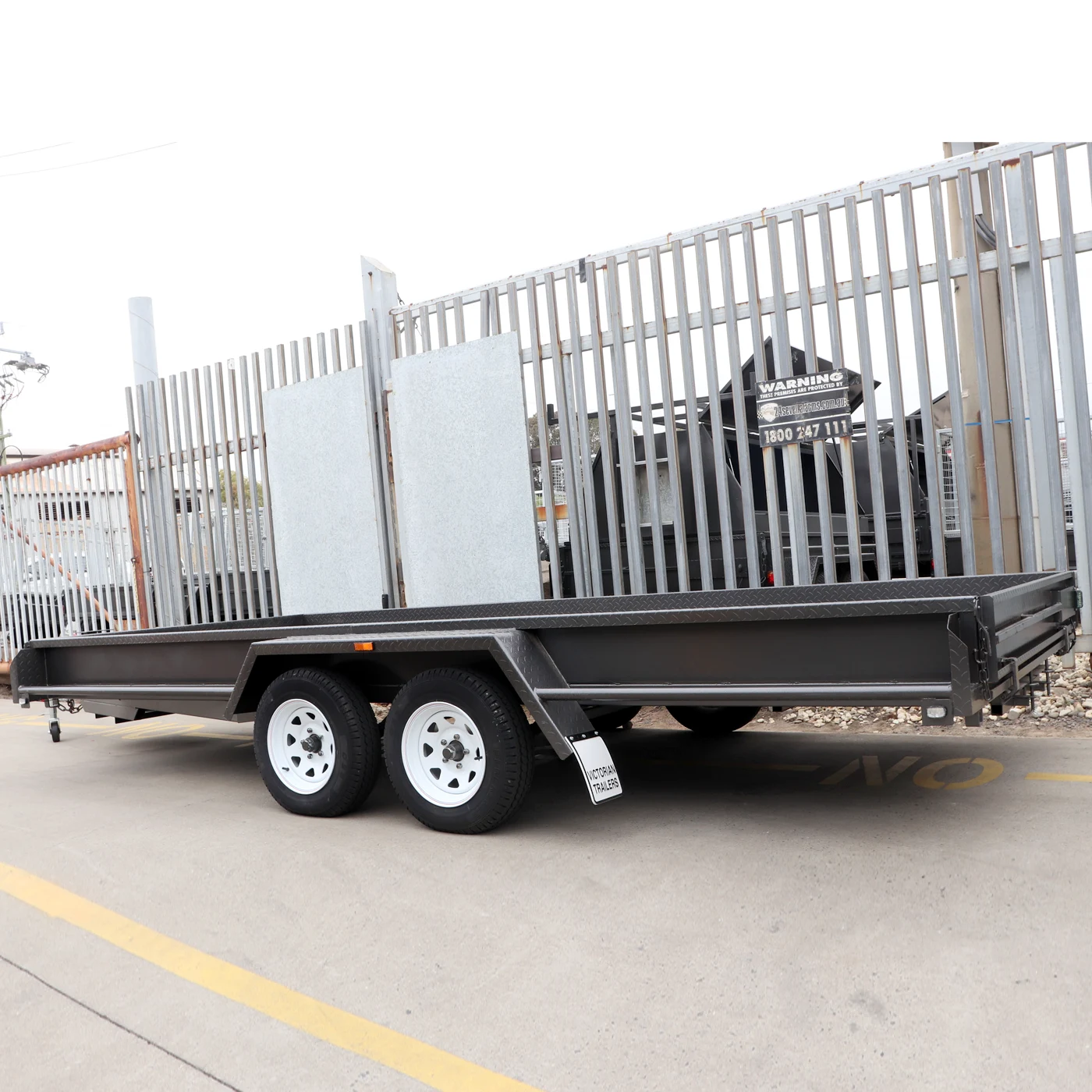 Box Car Carrier Trailer with Ramps