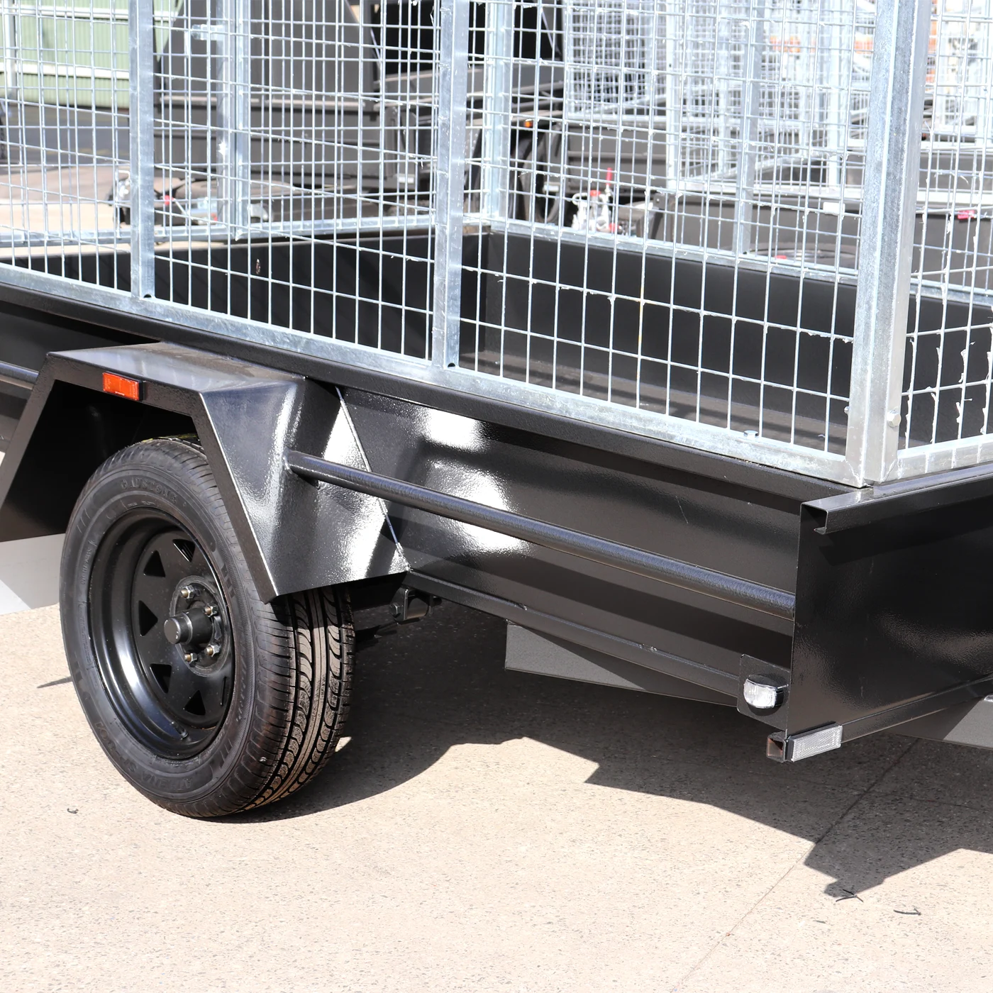 Single Axle Cage Trailer with Clearance Light